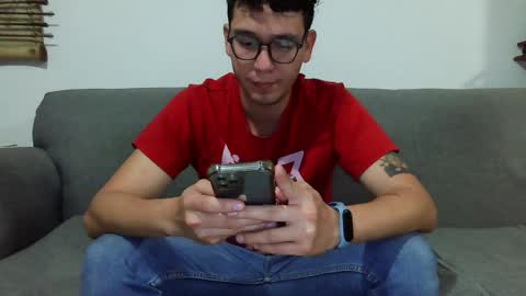 Snapshot of lobomx19 chatting on 01.03.25 Lobo online show from 01.03.25