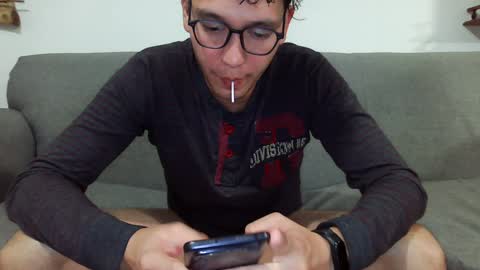 Snapshot of lobomx19 chatting on 01.07.25 Lobo online show from 01.07.25