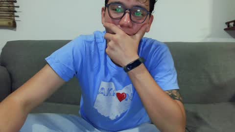 Snapshot of lobomx19 chatting on 01.30.25 Lobo online show from 01.30.25