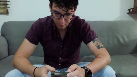 Snapshot of lobomx19 chatting on 02.08.25 Lobo online show from 02.08.25