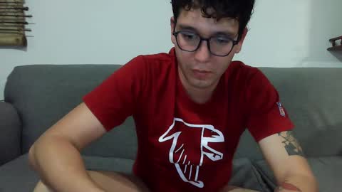 Snapshot of lobomx19 chatting on 02.15.25 Lobo online show from 02.15.25