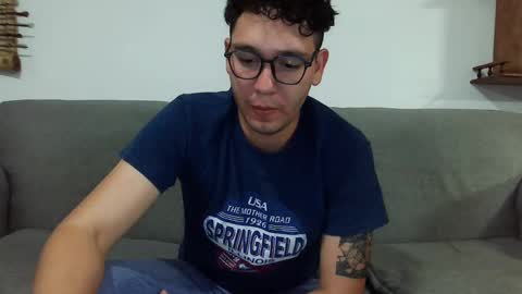 Snapshot of lobomx19 chatting on 03.08.25 Lobo online show from 03.08.25