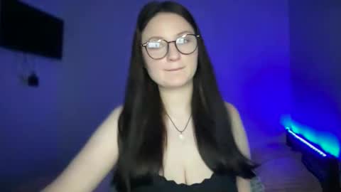 Snapshot of locaalis1 chatting on 10.21.25 locaalis1 online show from 10.21.25