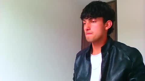 Snapshot of logaan_grey chatting on 01.03.25 logaan_grey online show from 01.03.25