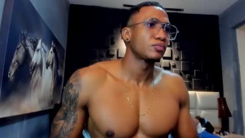 Snapshot of logan_varela chatting on 12.18.24 logan_varela online show from 12.18.24