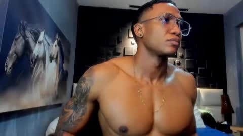 Snapshot of logan_varela chatting on 12.24.24 logan_varela online show from 12.24.24