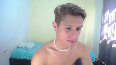 Snapshot of loganevans8 chatting on 01.07.25 Logan online show from 01.07.25