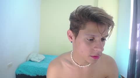 Snapshot of loganevans8 chatting on 01.22.25 Logan online show from 01.22.25