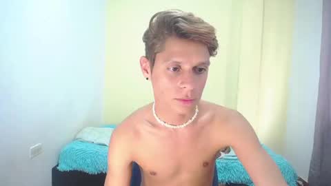 Snapshot of loganevans8 chatting on 01.24.25 Logan online show from 01.24.25