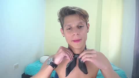 Snapshot of loganevans8 chatting on 01.31.25 Logan online show from 01.31.25