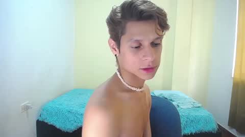 Snapshot of loganevans8 chatting on 02.26.25 Logan online show from 02.26.25