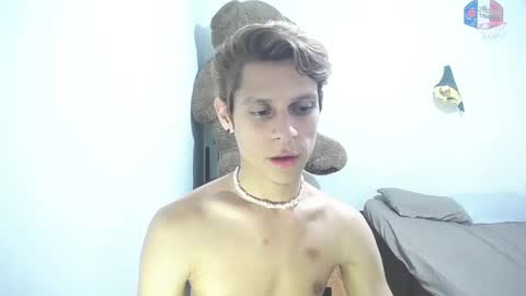 Snapshot of loganevans8 chatting on 03.03.25 Logan online show from 03.03.25