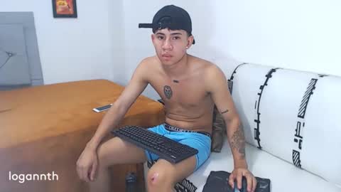 Snapshot of logannthh chatting on 12.23.24 logannthh online show from 12.23.24