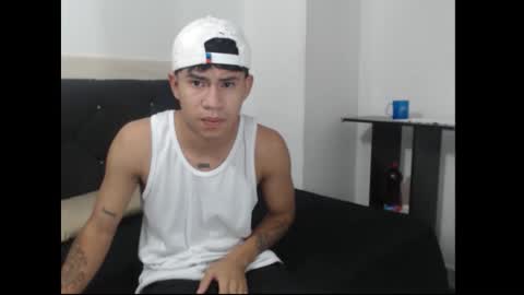 Snapshot of logannthh chatting on 10.19.25 logannthh online show from 10.19.25