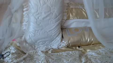 Lilu online show from 01.25.25