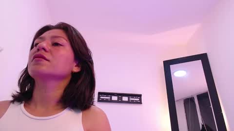 lolaandcamille online show from 11.29.25