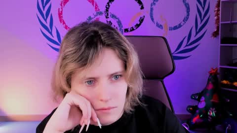 Snapshot of lolaasmus chatting on 12.28.24 I consider myself the god Loki but life just calls me LOL online show from 12.28.24