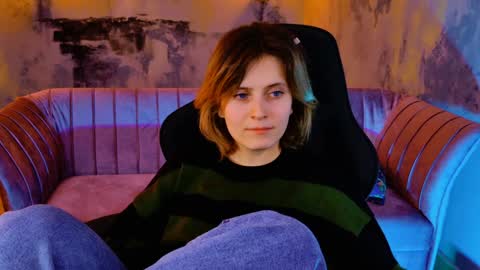 Snapshot of lolaasmus chatting on 01.29.25 I consider myself the god Loki but life just calls me LOL online show from 01.29.25