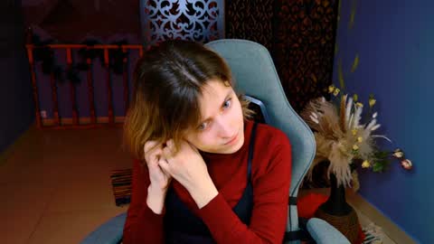 Snapshot of lolaasmus chatting on 02.06.25 I consider myself the god Loki but life just calls me LOL online show from 02.06.25