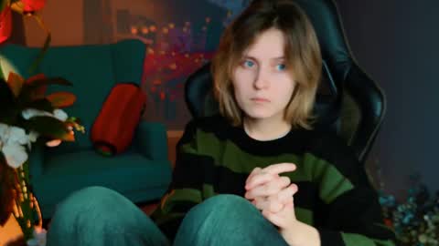 Snapshot of lolaasmus chatting on 02.21.25 I consider myself the god Loki but life just calls me LOL online show from 02.21.25