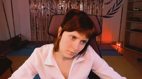 Snapshot of lolaasmus chatting on 03.04.25 I consider myself the god Loki but life just calls me LOL online show from 03.04.25