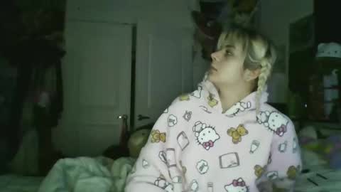 Lola Lixx online show from 12.26.24