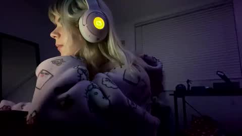 Lola Lixx online show from 03.02.25