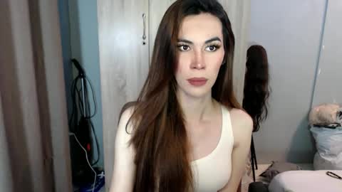 Snapshot of lolly_lips69 chatting on 01.20.25 hana online show from 01.20.25