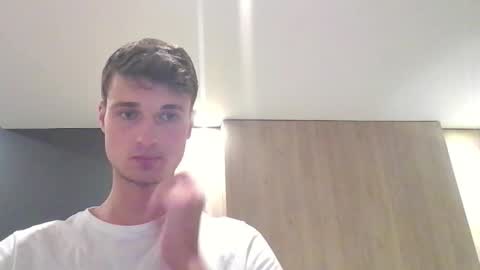 Snapshot of london_tomy chatting on 09.14.25 london_tomy online show from 09.14.25