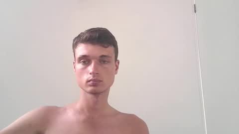 Snapshot of london_tomy chatting on 11.26.25 london_tomy online show from 11.26.25