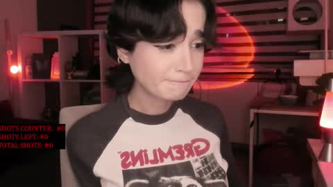 Snapshot of lonelly_lolly98 chatting on 09.16.25 SABRINA online show from 09.16.25