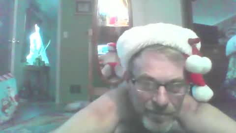 Snapshot of longbowrider555 chatting on 12.16.24 Jeff online show from 12.16.24