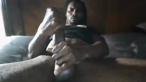 Snapshot of longdsmeag chatting on 11.02.25 longdsmeag online show from 11.02.25