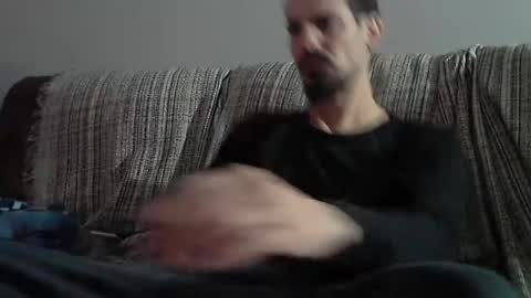 Snapshot of longnight5 chatting on 01.25.25 Alejandro Rulitos Twitter longnight55 Intagram 5longnight5 online show from 01.25.25