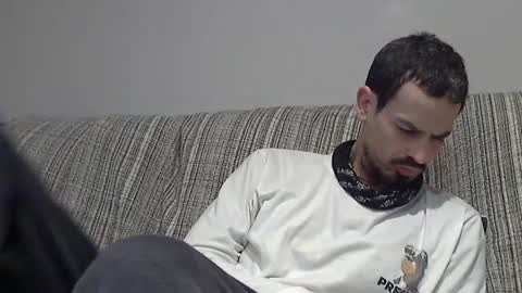 Snapshot of longnight5 chatting on 02.01.25 Alejandro Rulitos Twitter longnight55 Intagram 5longnight5 online show from 02.01.25