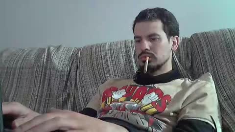 Snapshot of longnight5 chatting on 02.17.25 Alejandro Rulitos Twitter longnight55 Intagram 5longnight5 online show from 02.17.25