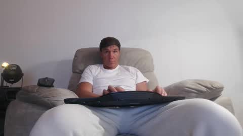 Snapshot of look_bigcock chatting on 02.11.25 Seamus Love online show from 02.11.25