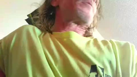 Snapshot of lookatmyjunk1 chatting on 02.04.25 thedestroyer online show from 02.04.25