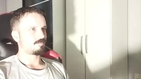 Snapshot of lookaz4010 chatting on 03.11.25 Lucas online show from 03.11.25