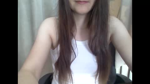 Snapshot of lora23s chatting on 09.20.25 lora23s online show from 09.20.25