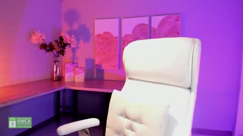 Deborah Daz online show from 01.29.25