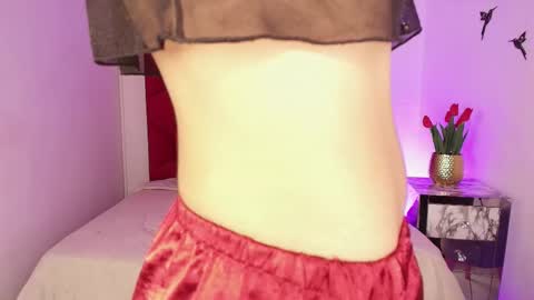 Snapshot of loreley_novoa chatting on 09.10.25 LORELI online show from 09.10.25