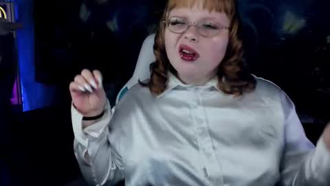 Snapshot of lottieparker chatting on 12.03.25 Lottie online show from 12.03.25