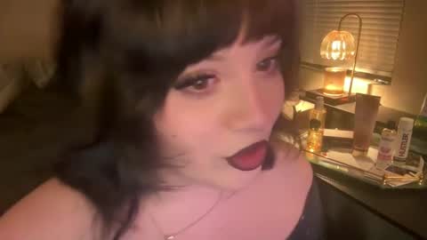 Snapshot of lottiepoppie chatting on 01.03.25 Lottiepoppie online show from 01.03.25