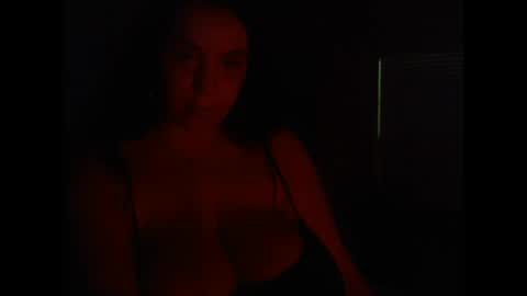 Snapshot of lotuzpetals chatting on 10.10.25 Jasmine online show from 10.10.25