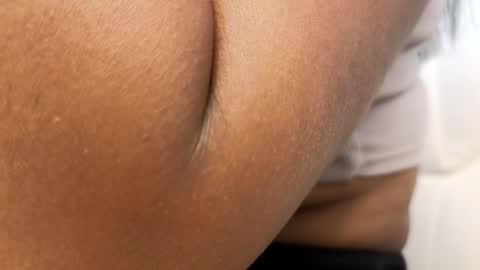 Snapshot of lou_rosse chatting on 12.27.24  Lou Rosse  online show from 12.27.24
