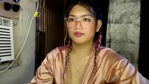 Sweet   online show from 01.12.25