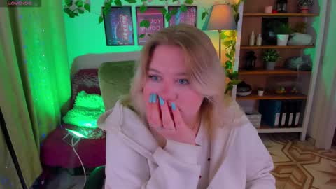 Loise online show from 11.30.25