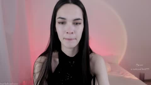 Snapshot of love_coin chatting on 12.11.24 Love is name - I want to be your hobby General of hearts troops online show from 12.11.24