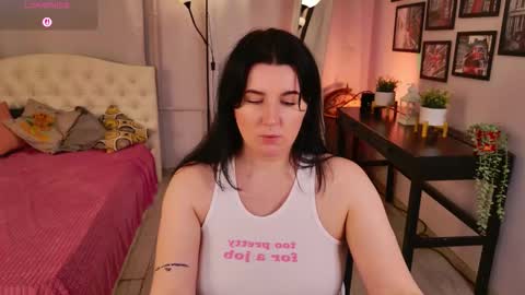 Monika online show from 11.13.25